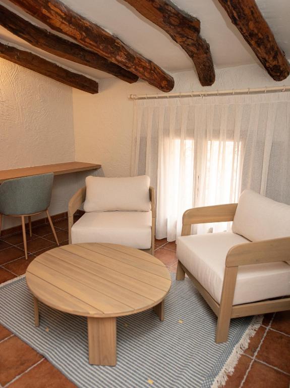 Hotel Caseta Nova - Twin Room