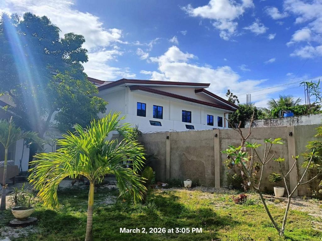 Chief's Villa Dorm with Kitchenette- Hot Shower