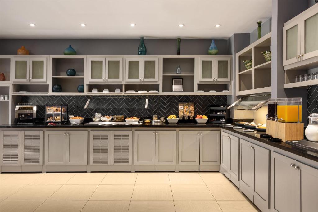 Hyatt Place Atlanta Airport South, Atlanta (updated prices 2026)