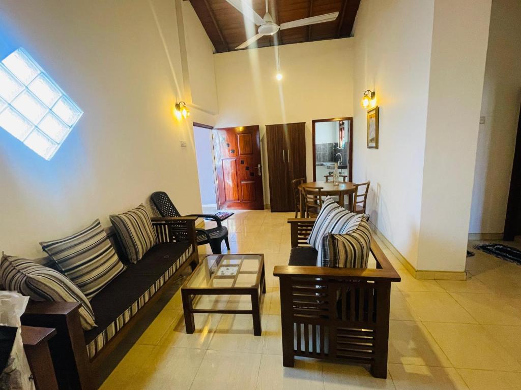 Gallery image of Apartment Hiriketiya - Hiriketiya City Home in Dickwella