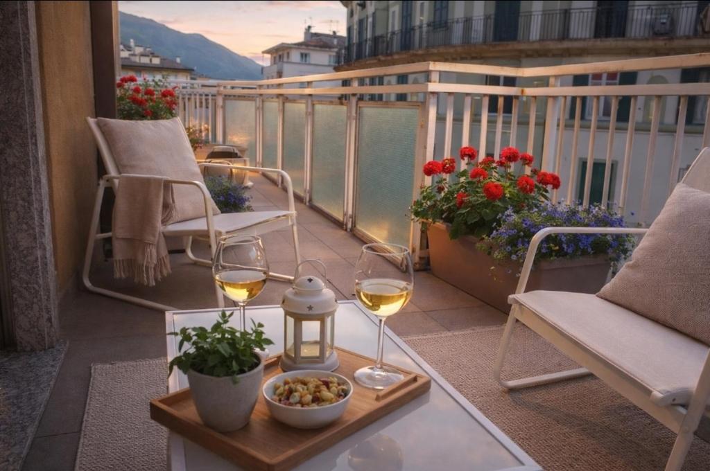 MARY HOUSE Central Station Large Apartment - Apartamento De Tres Dormitorios