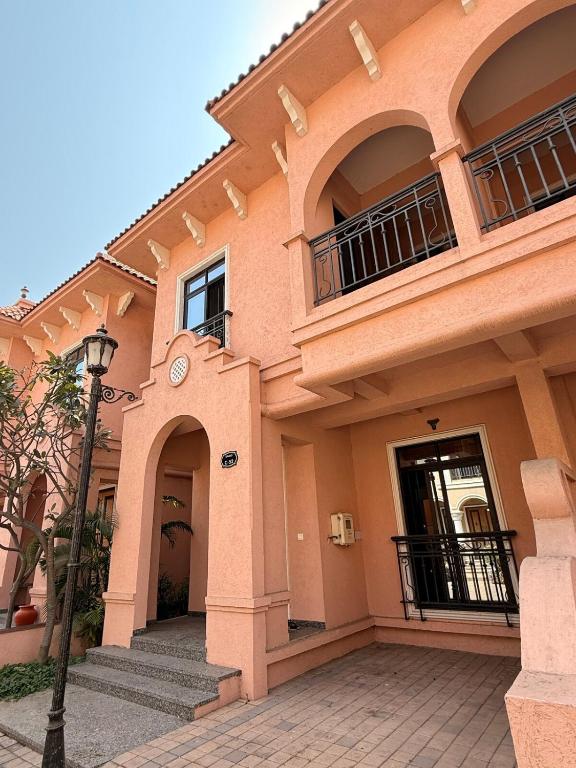 Gallery image of Casa Serenità in Surat