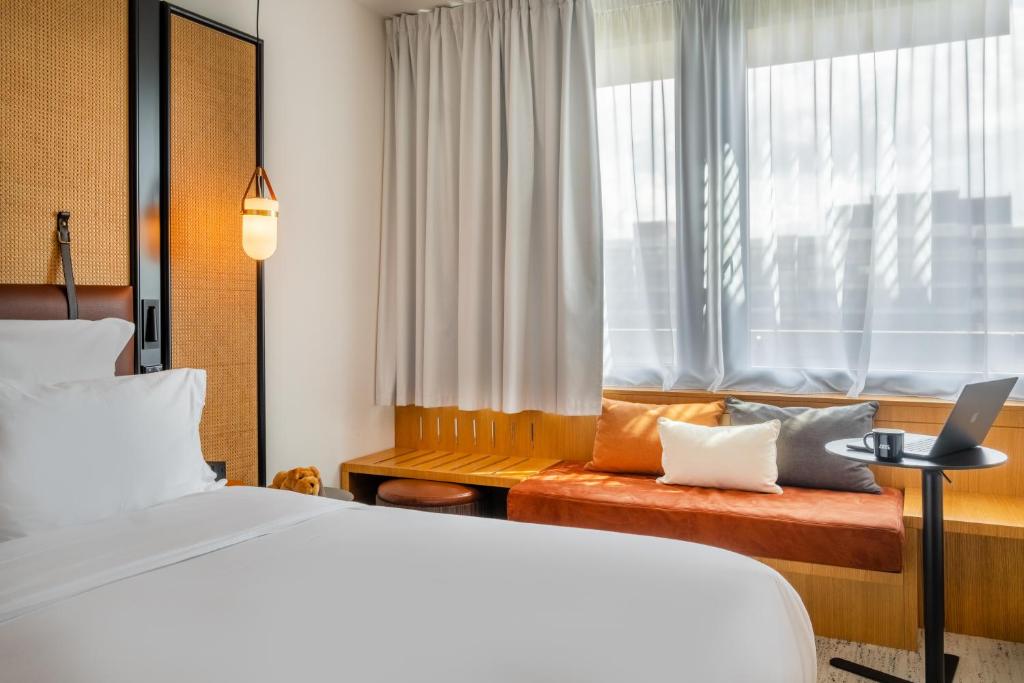 FirstName Bordeaux, Part of JdV by Hyatt - 