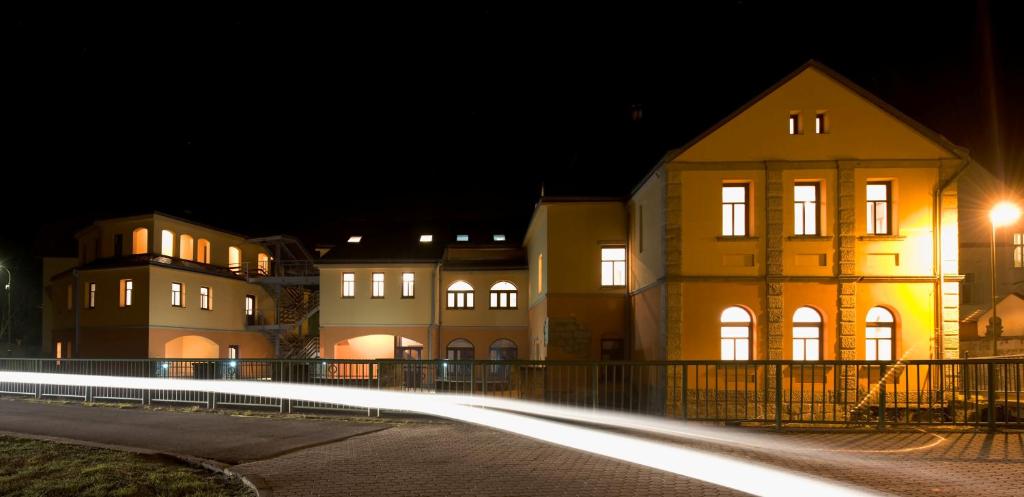 Budova, kde se hotel nachází