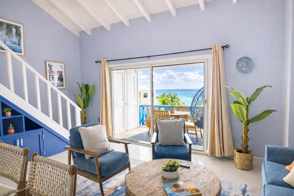 Stunning Beach Loft with Ocean View