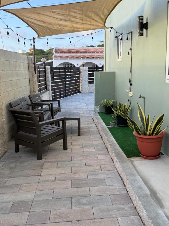 En terrasse eller udendørsområde på Apartment Ale