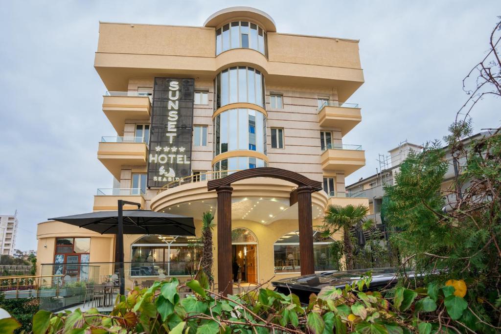 Sunset Hotel