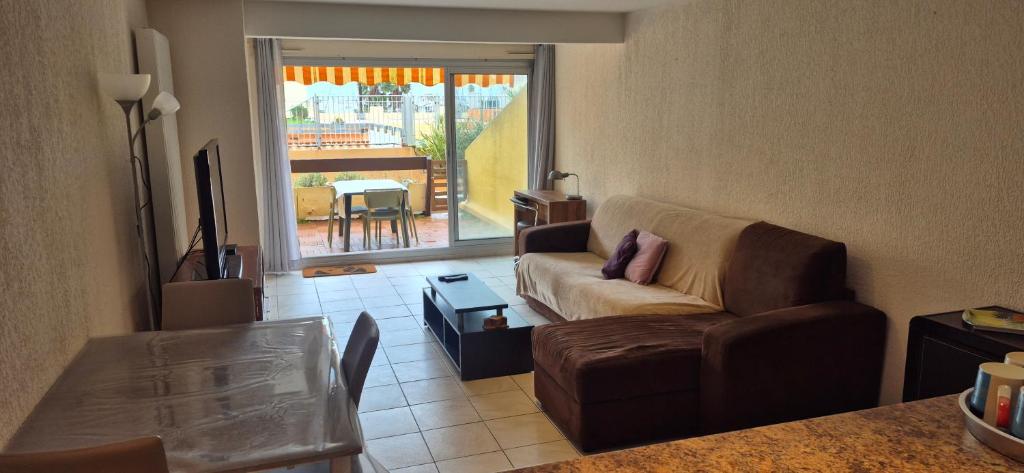 Port Dauphin II,T3 Centre Port avec parking, piscine, clim, wifi