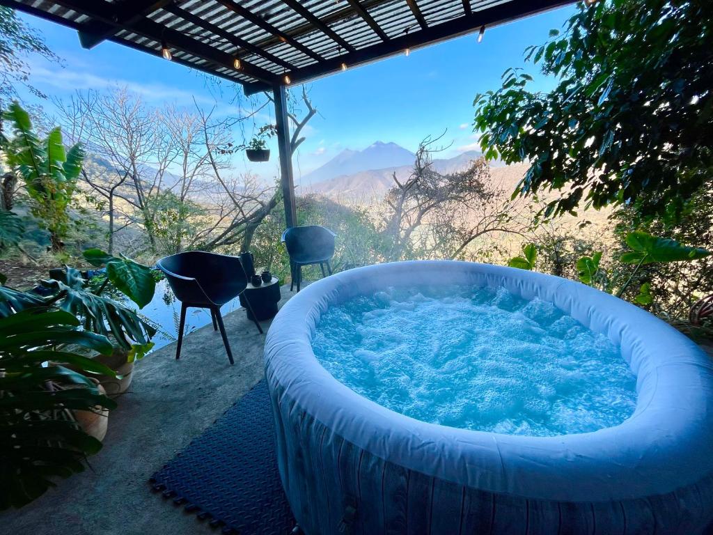 Finca El Tambor Nature Reserve, Lodging and Tours