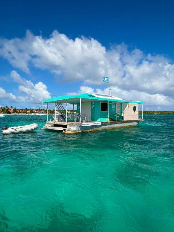 Lagoon Lodge Caraibes