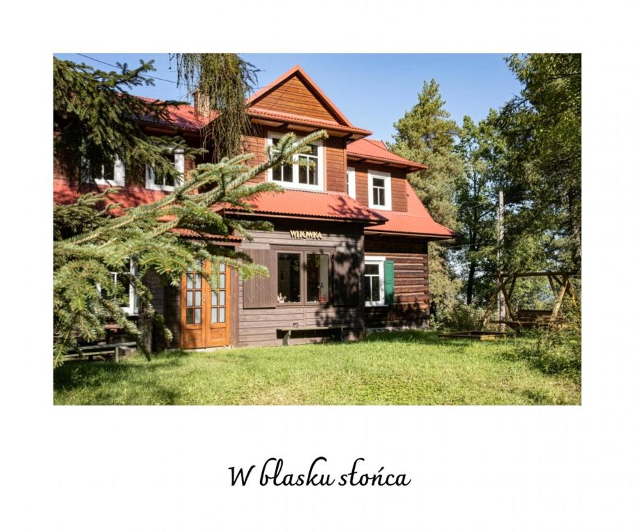 a picture of a house with the words my casita stitcher at Willa Witówka in Olszówka