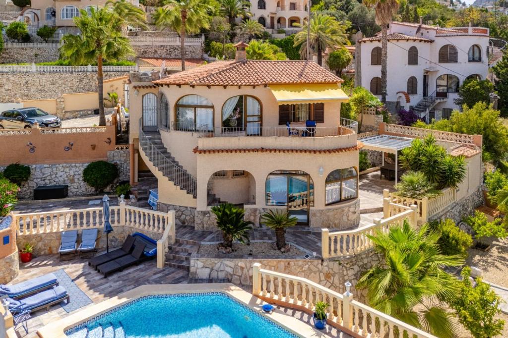 Villa Apartment with Private Pool and Ifach View