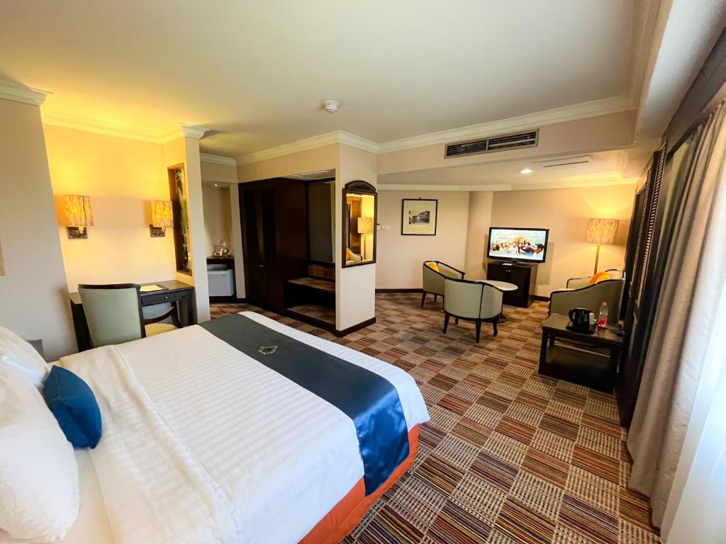 Grand Diamond Hotel Yogyakarta - Formerly Grand Quallity Hotel - Estudio