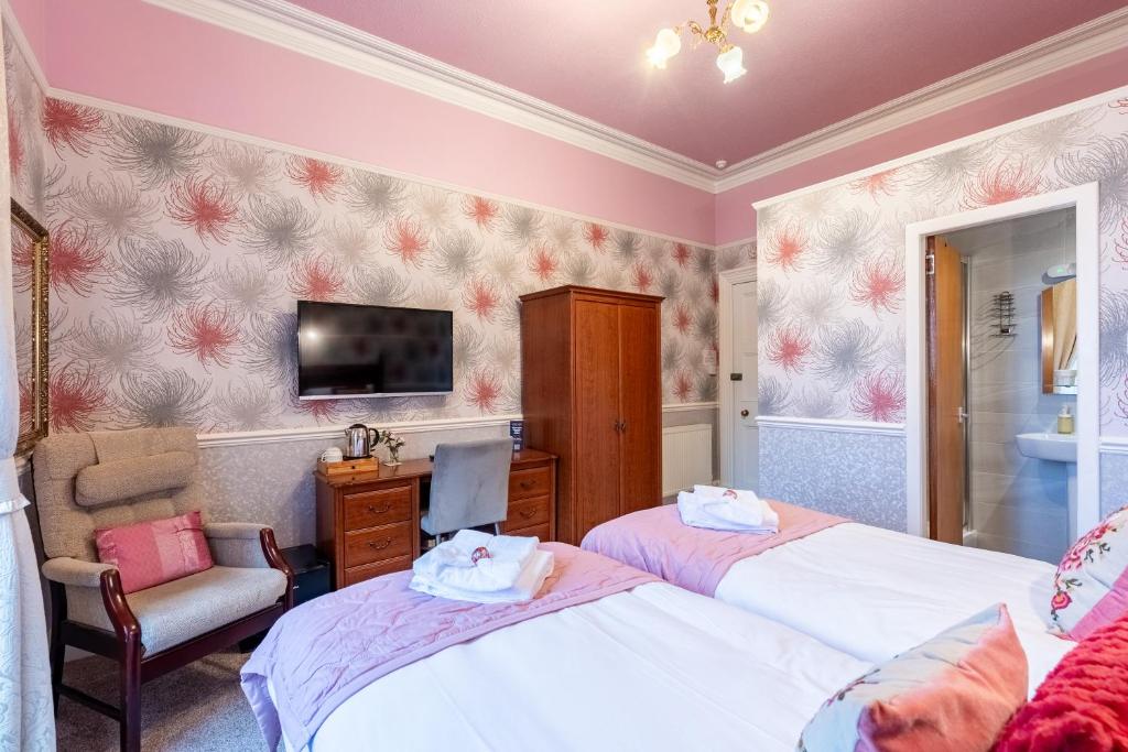 The Gifford - Deluxe Twin Room
