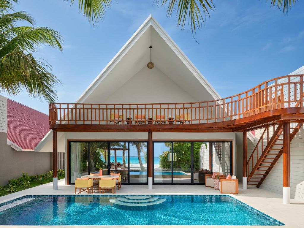 Villa Park Sun Island Resort - 