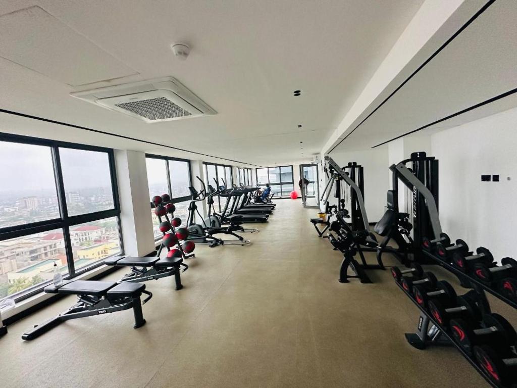Two bed unit at Nova By DEVTRACO tesisinde fitness merkezi ve/veya fitness olanakları