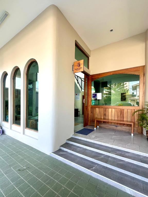 Alleyhill Phuket - Private & Cozy Boutique photo