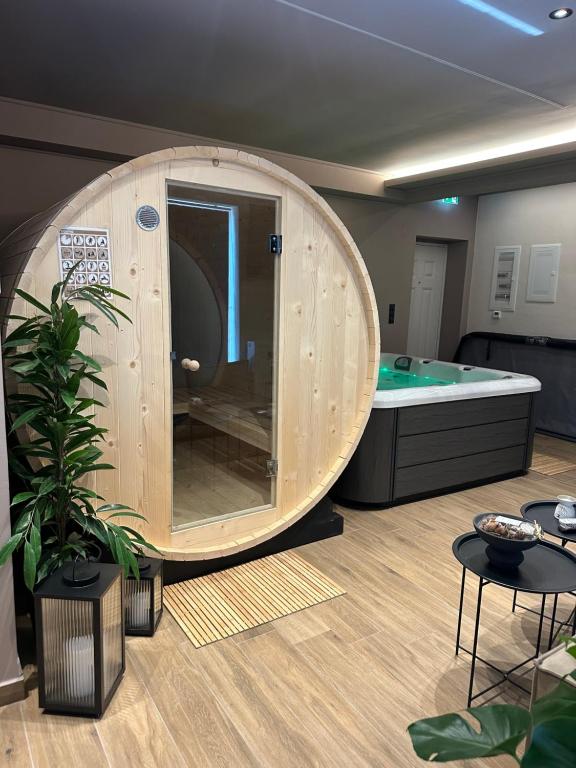 Anestis Studios - Housity