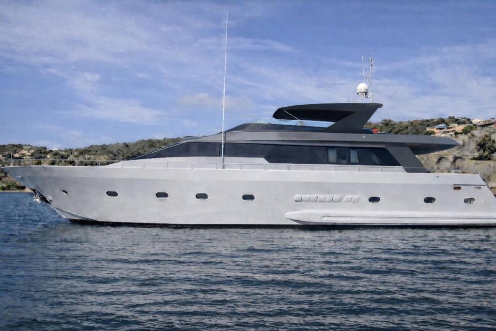 Yacht FALCON FIVE