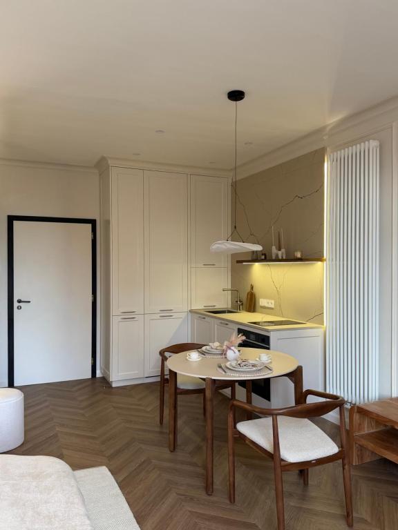 FID B' Home - Studio Élégance Haussmannienne – photo 16