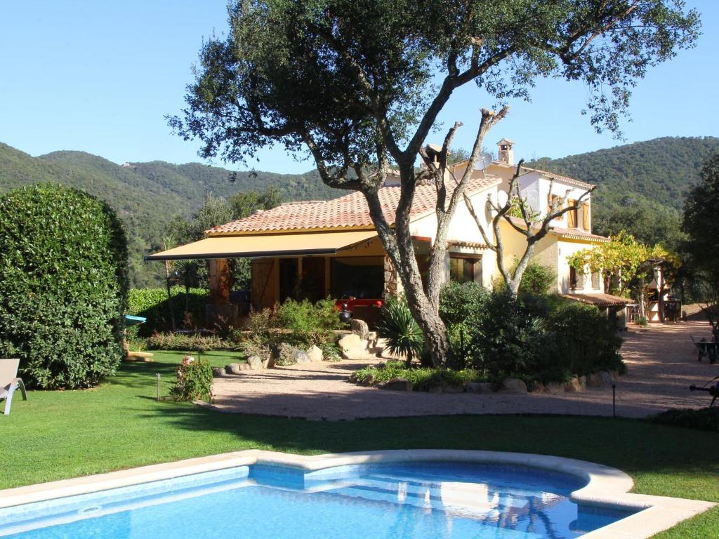 Serene Villa in Calonge with Private Swimming Pool, Calonge ...