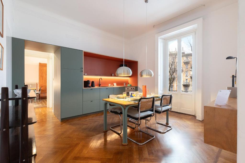 Chic Design 80 sqm - Sleeps 6 - Metro 2 min