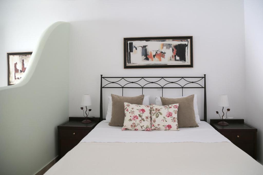 Postel nebo postele na pokoji v ubytování Yalis Hotel
