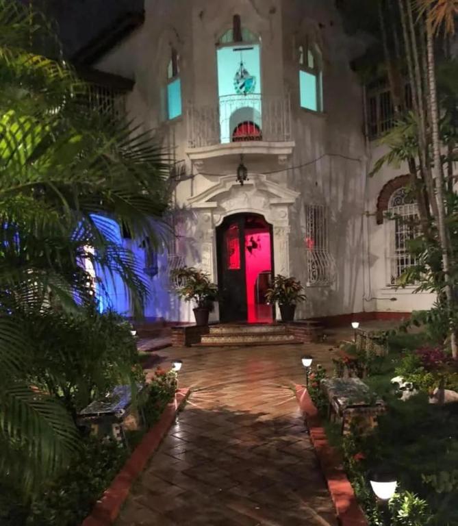 Hostal La Mansion Be House
