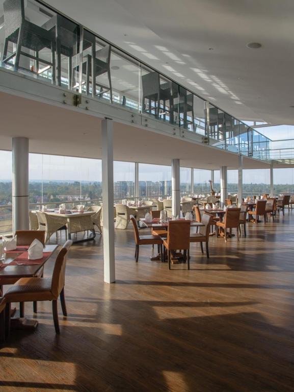 Restaurace v ubytování Cloud Hotel & Suites