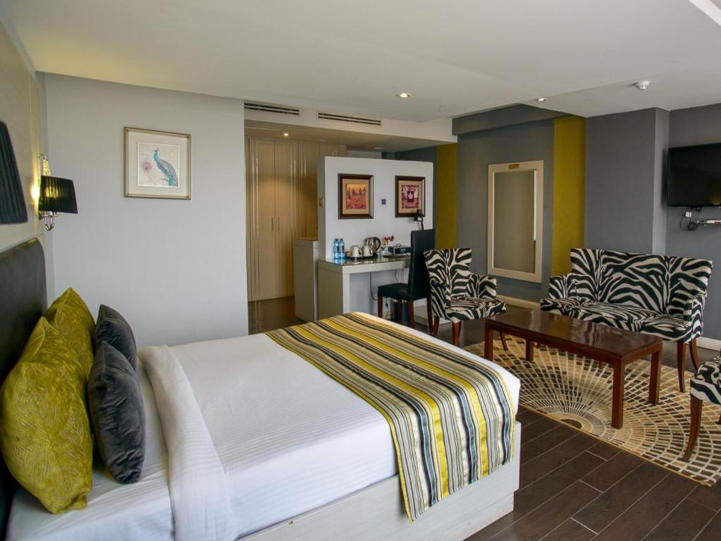 Posezení v ubytování Cloud Hotel & Suites