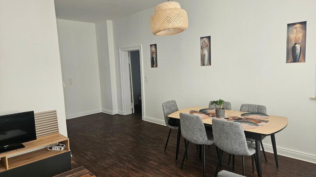Die Schöne Wohnung am Stade Bahnof - One-Bedroom Apartment