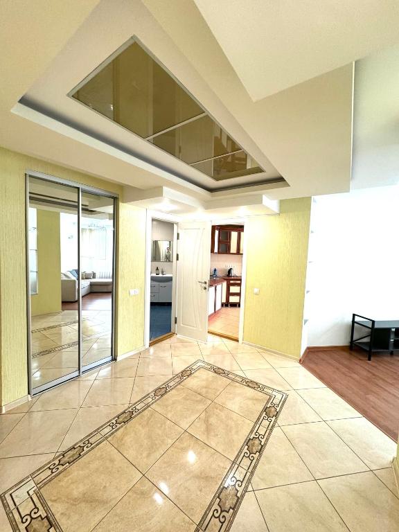 תמונה מהגלריה של Monique apartment בקישינב