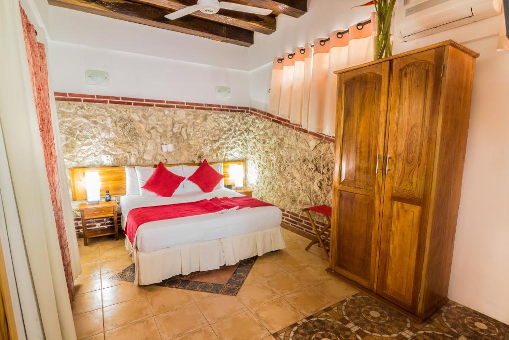 Postel nebo postele na pokoji v ubytování Hotel 3 Banderas