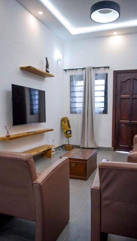 MAYORA - Confortable Villa avec Terrasse couverte a Lomé