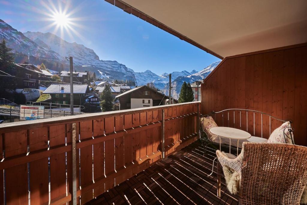 Alpine Hideaway Front-Row Jungfrau Views, Wengen (updated prices 2026)