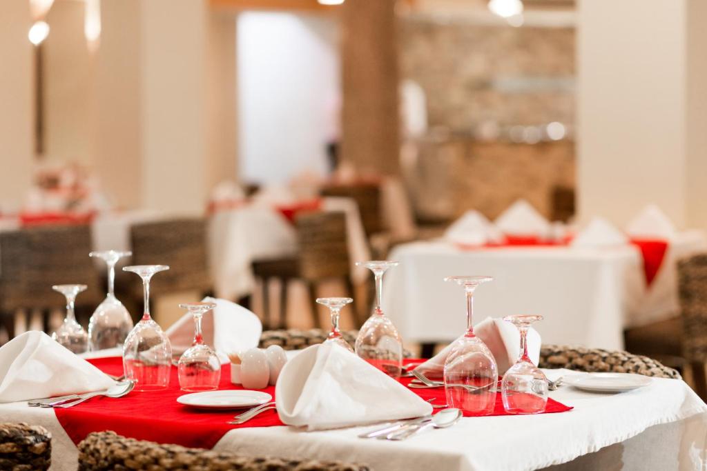 Restaurace v ubytování Coral Sun Beach
