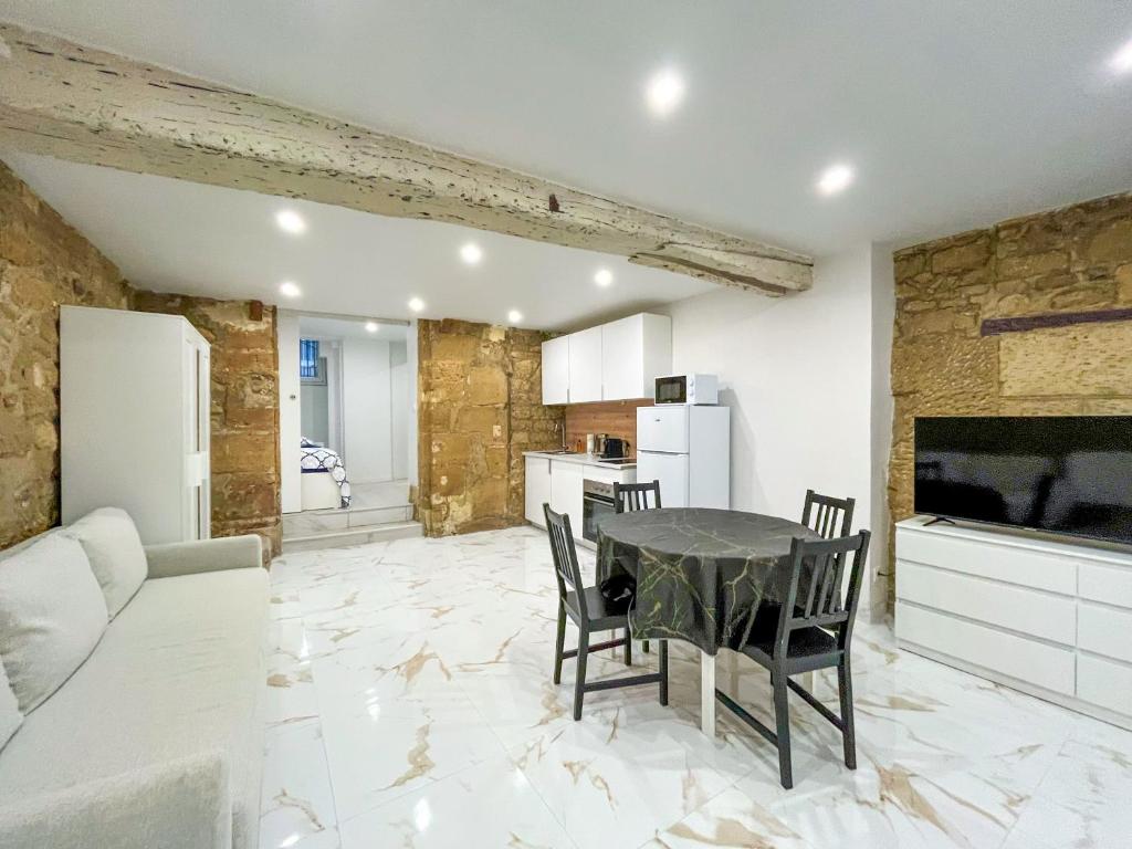 UrbanFlat 223 - Bel Appartement pour 4 Montorgueil