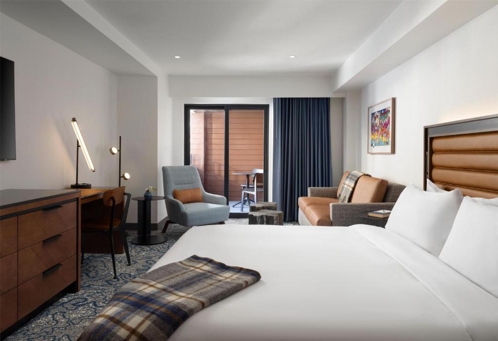 Hotel Alpenrock Breckenridge, Curio Collection by Hilton - 