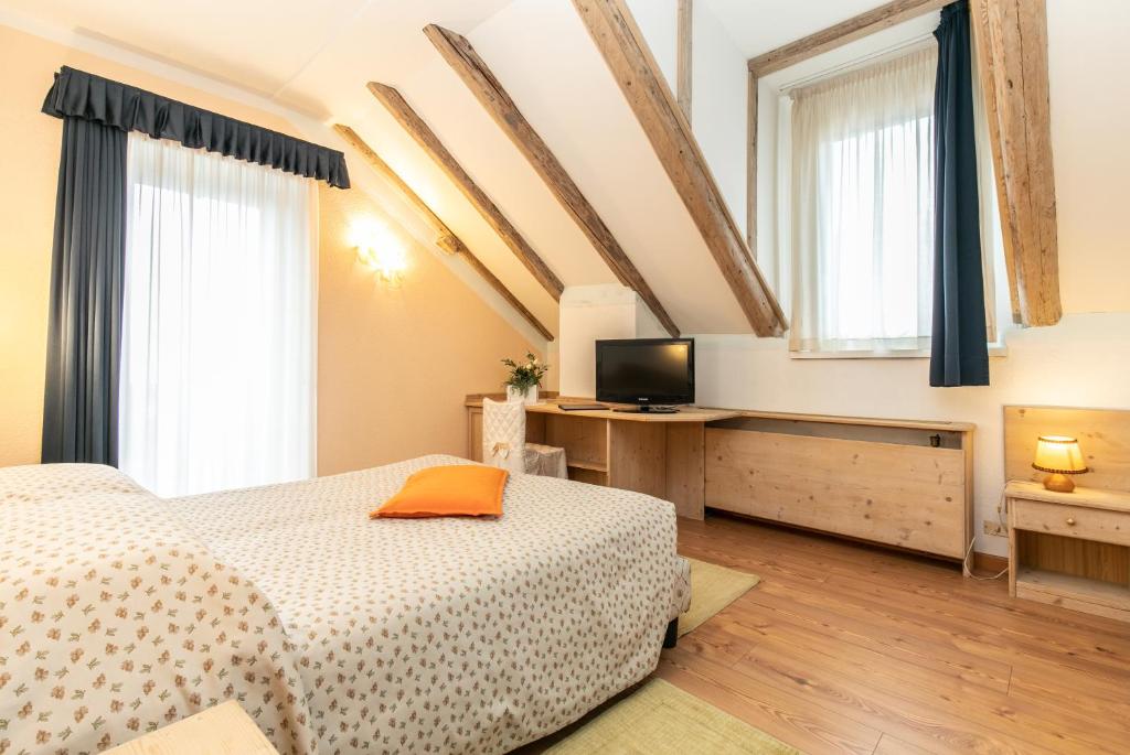 G. Hotel Des Alpes (Classic since 1912) - Superior Triple Room