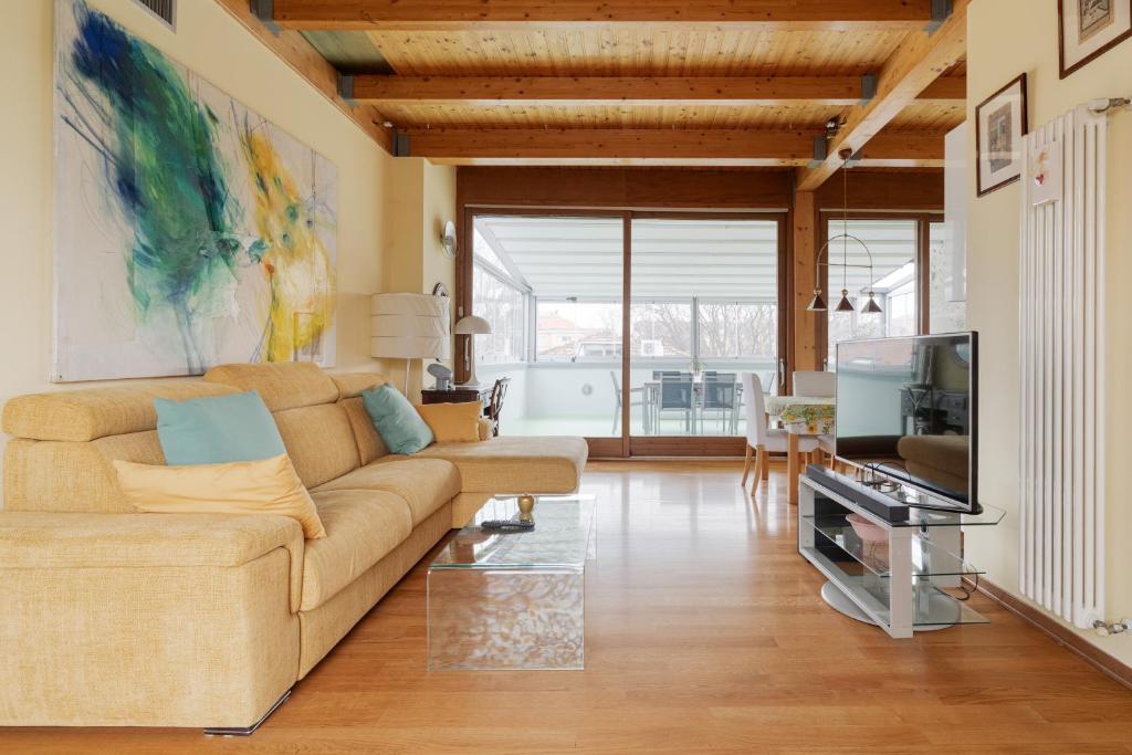 GuestHost - Modern Apartments Milano Bocconi