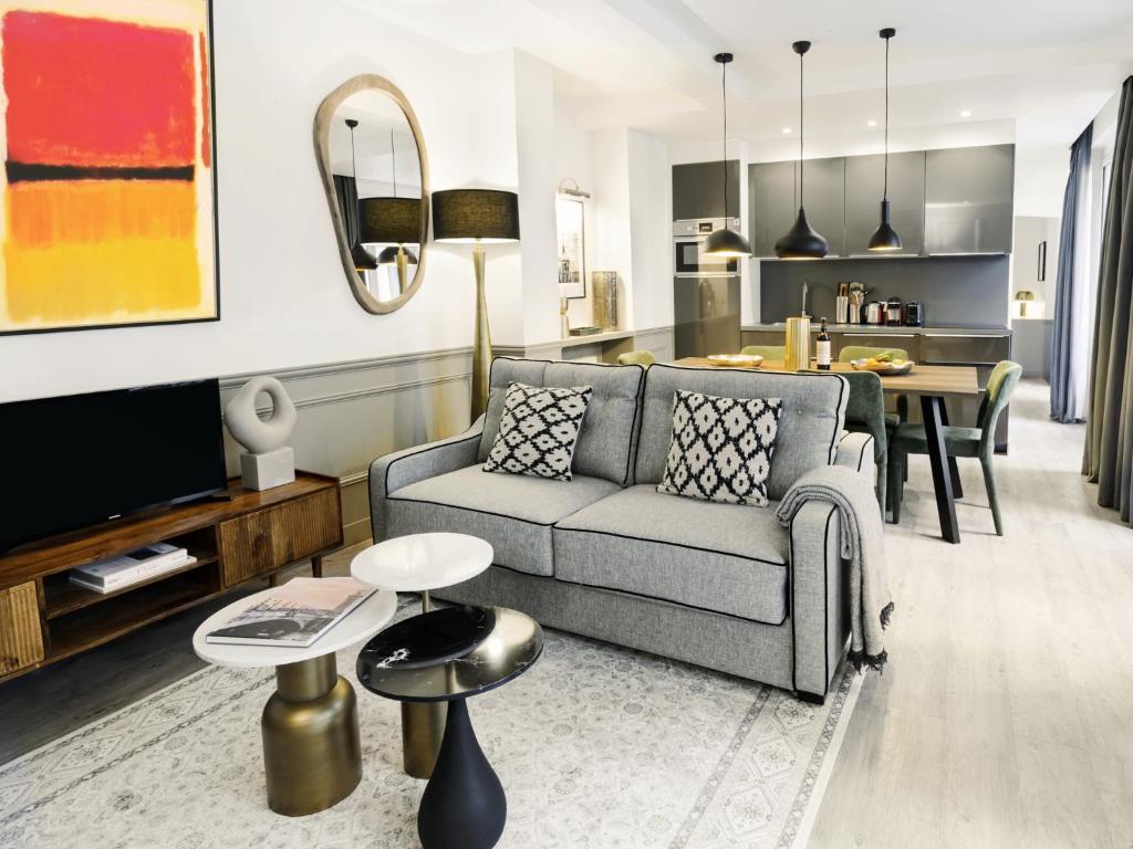 LivinParis - Luxury 3 Bedrooms Le Marais I
