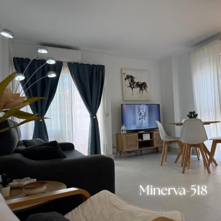 Minerva 518- Garden View