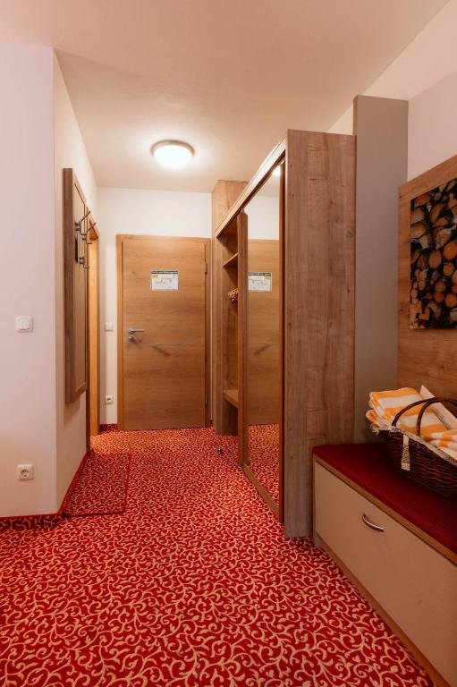 Hotel Neuhäusl - herzlich familiär - Single Room