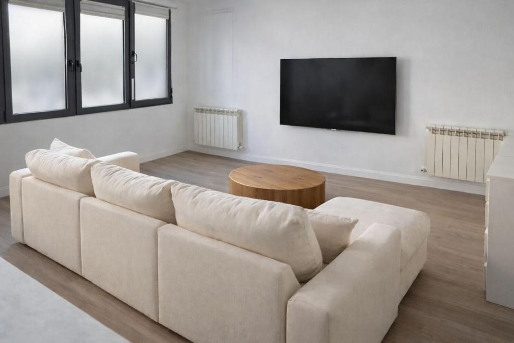 Modern Apartment near Madrid Airport Barajas