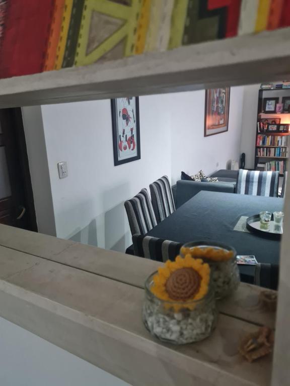 Casa con cochera y patio