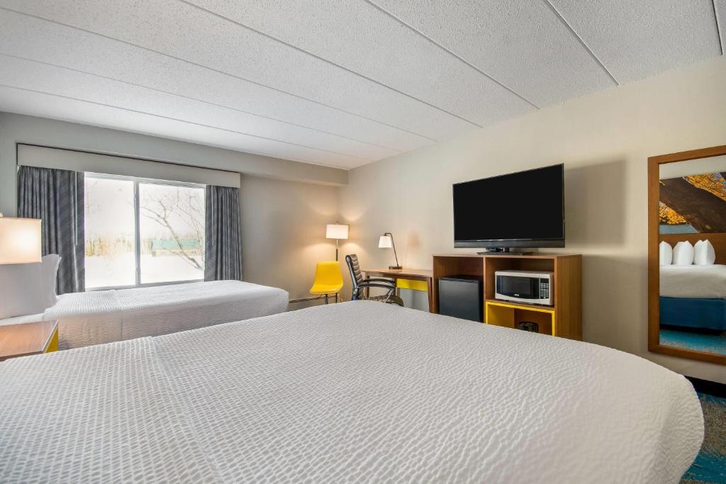 Days Inn by Wyndham International Falls - Camera Queen Con 2 Letti Queen-Size - Non Fumatori