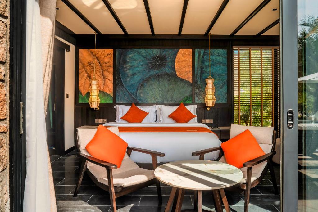 Pool Villa 4-Bedroom with Children Themed Room
