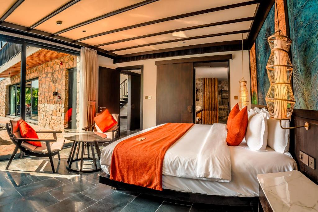 Pool Villa 4-Bedroom with Children Themed Room