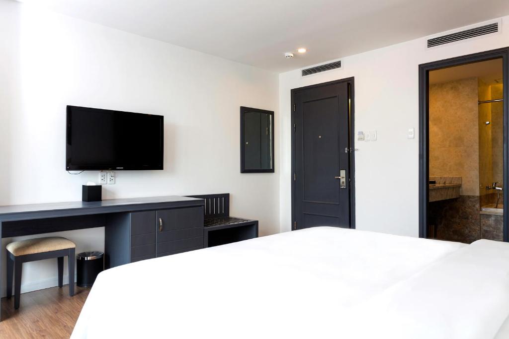 Calista Sai Gon Hotel - Deluxe Double Room