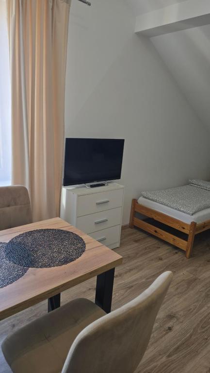 VIP VILLAGE Las Woda Rower - Podgrzewany Basen, Balia, Sauna - Chambre Lits Jumeaux Avec Vue Sur Jardin